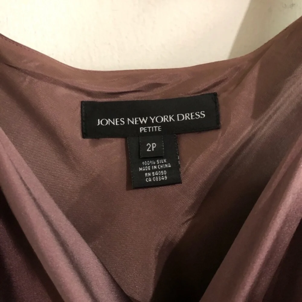 Jones NY | 100% Silk 💕 Mauve Dress - Picture 3 of 8